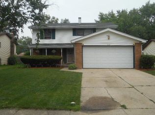 540 Irving Pl, University Park, IL