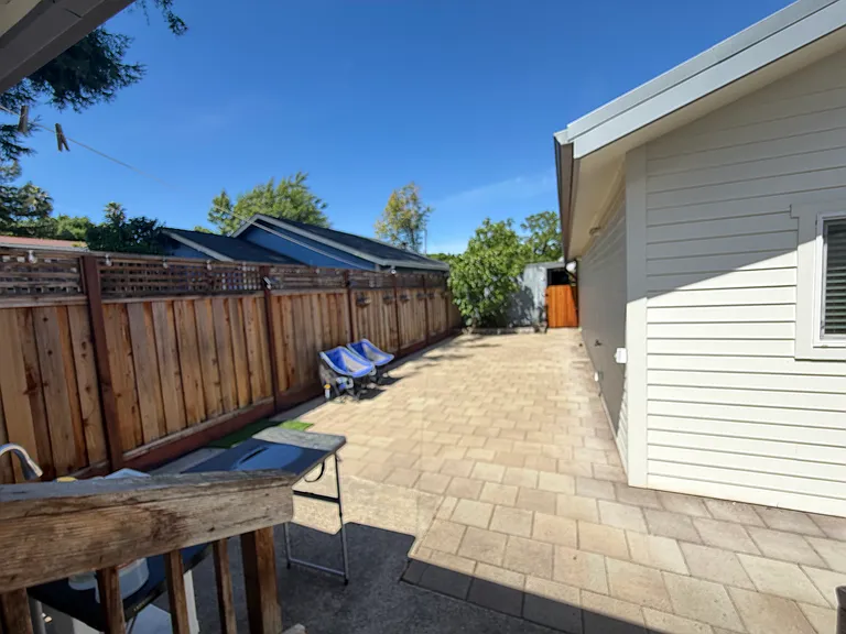 307 Boyce St — Photo 12