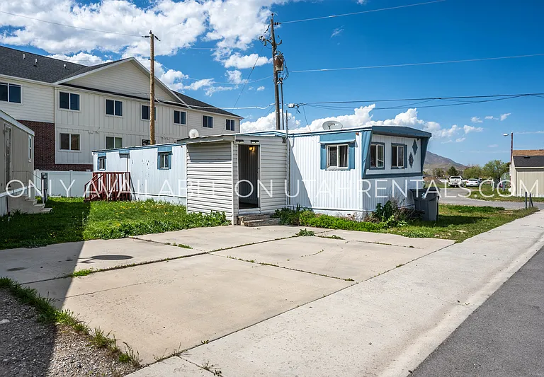 440 W Main St #5 — Photo 16