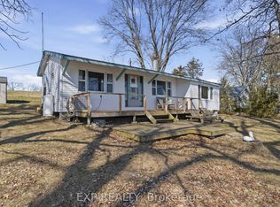 32 Quinte View Rd, Greater Napanee, ON K0H1G0