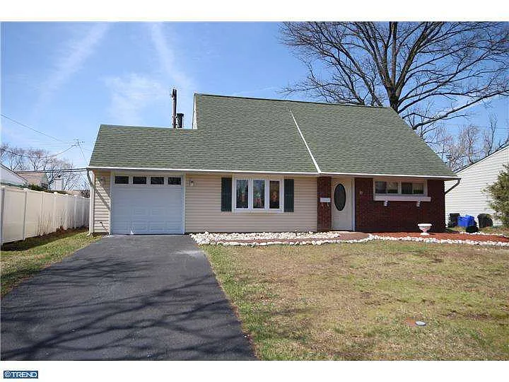 35 Iris Rd photo 1