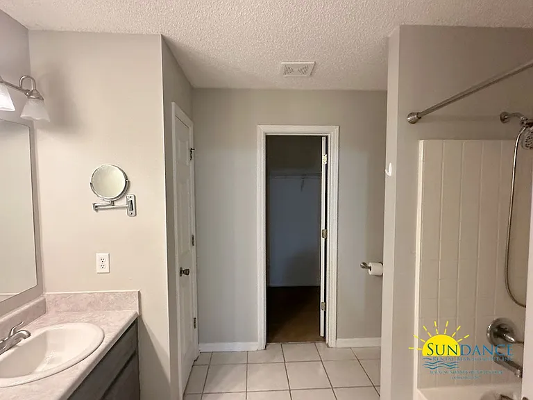 6969 E Bay Blvd — Photo 8