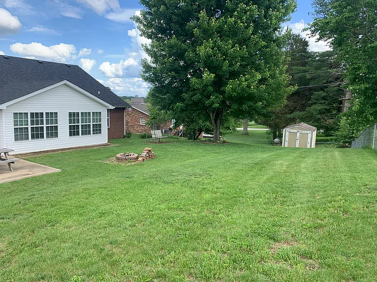 3115 Flynn Blvd — Photo 3
