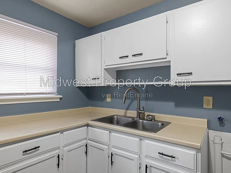 1432 E Pitman Ave — Photo 10