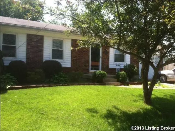 9205 Fawnridge Pl, Louisville, KY 40229
