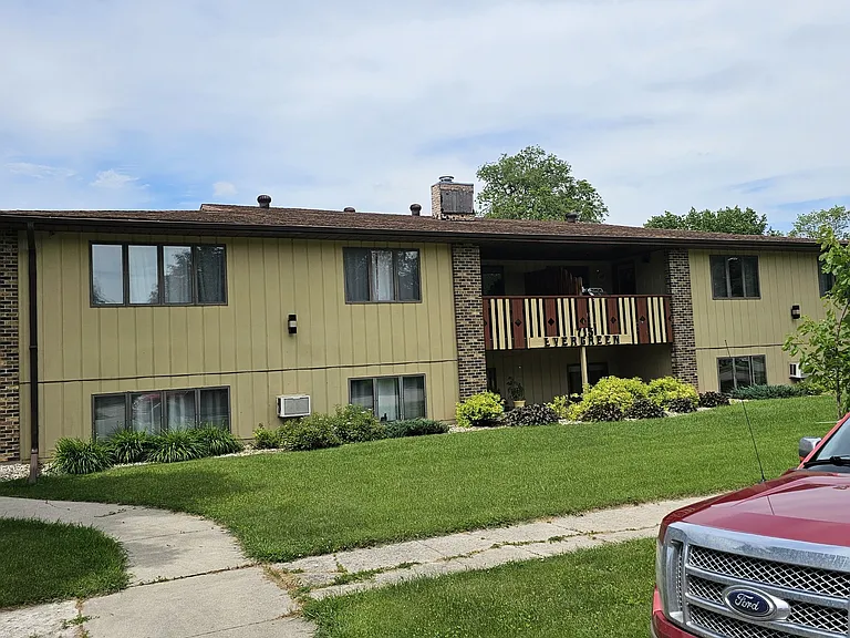 715 Code Ave S — Photo 9