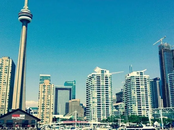228 Queens Quay W, Toronto, ON