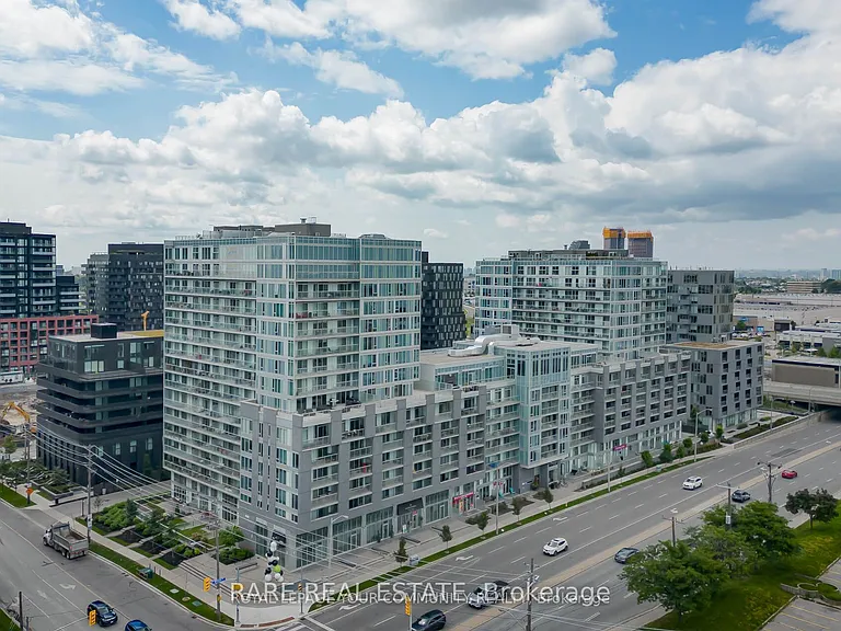 565 Wilson Ave #320W — Photo 1