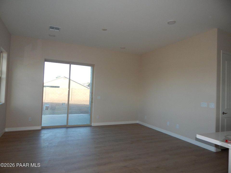 2nd image of 4571 N Reading Rd