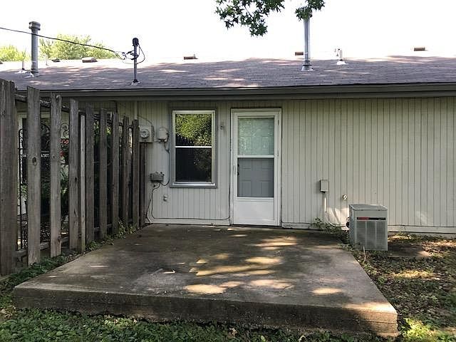 2nd image of 3745 Brush Creek Dr