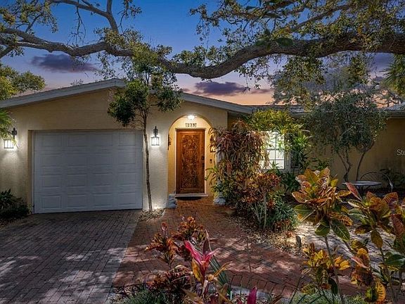 3rd image of 239 Sovrano Rd