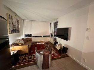 33 Smithe St #2907, Vancouver, BC V6B0B5