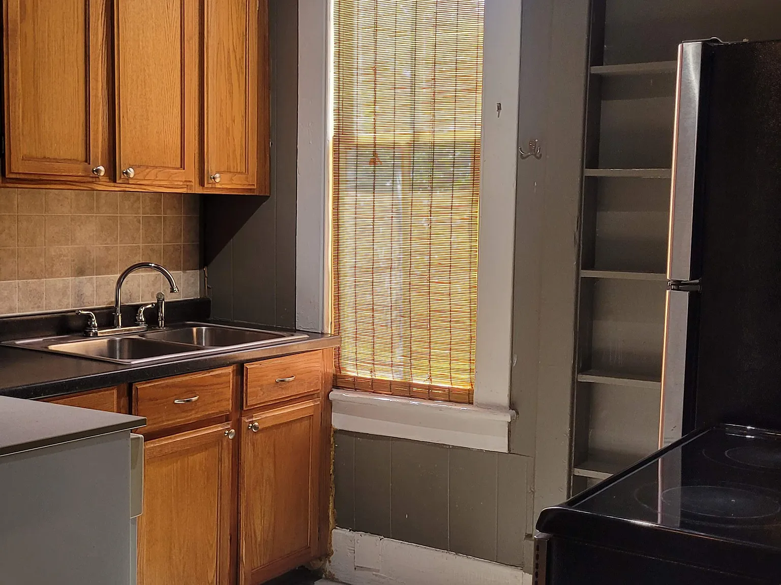 1116 Drayton St — Photo 3