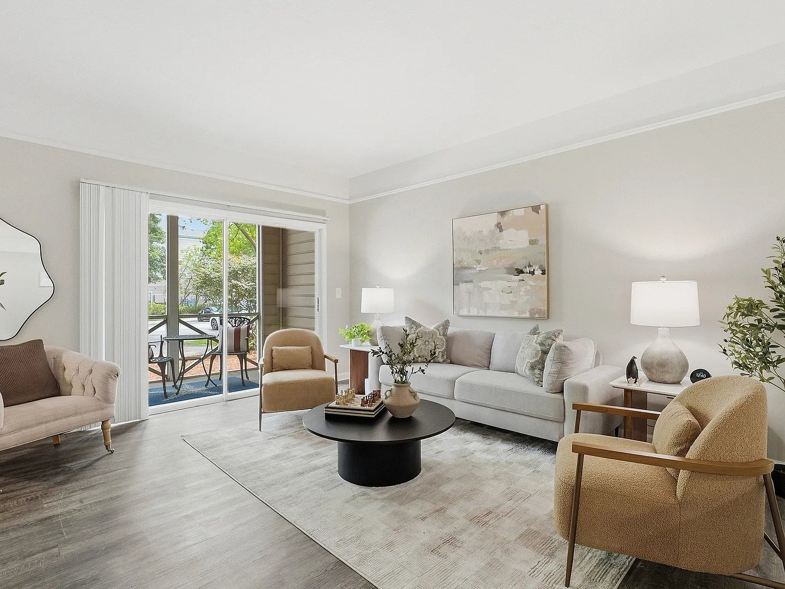 Avana Oakbrook — Photo 1