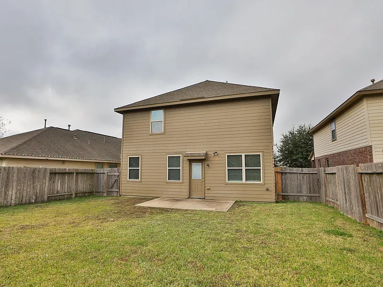 3606 Carolina Canyon Ct — Photo 19