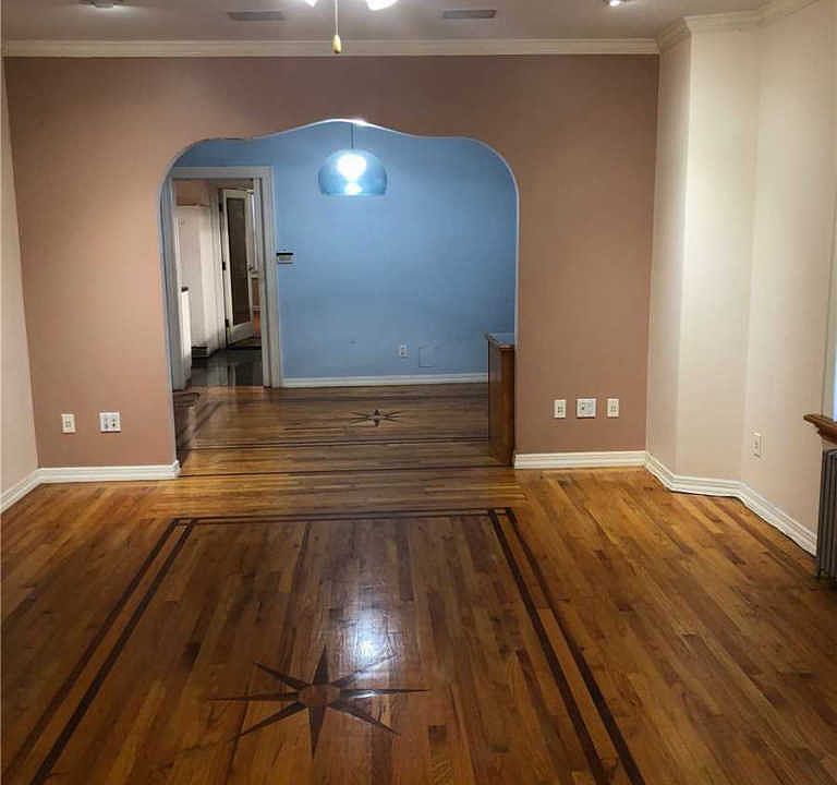 1st image of 9238 176th St