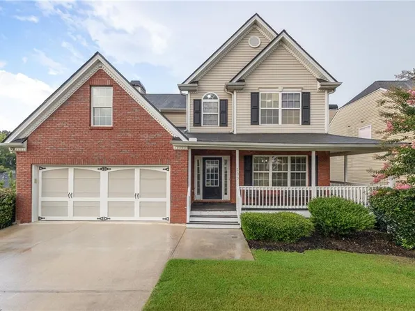 203 Overlook Dr, Dallas, GA 30157