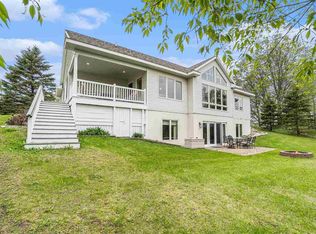 9030 Sugar Tree Ln, Charlevoix, MI 49720