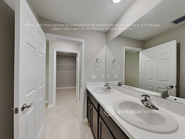 607 SW Sail Ter — Photo 14