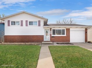 101 E Schubert Ave, Glendale Heights, IL