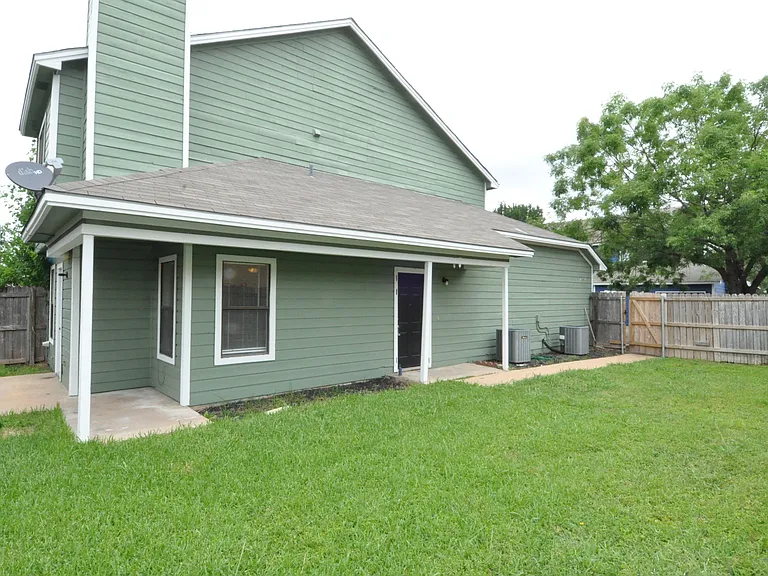 12304 Abney Dr #D — Photo 8