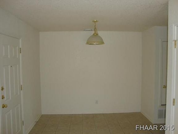 5th image of 3700-B Littleleaf Dr