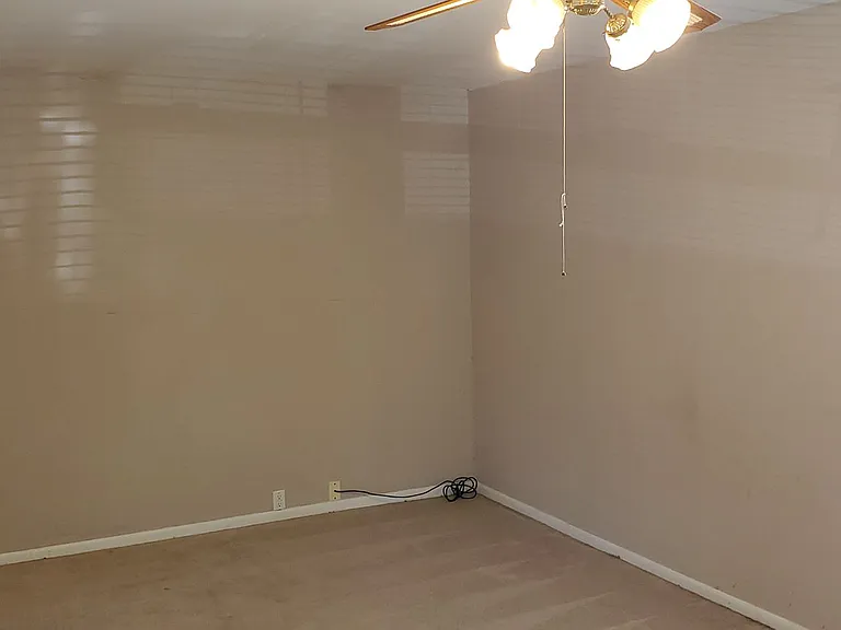 1607 Highridge Dr — Photo 5