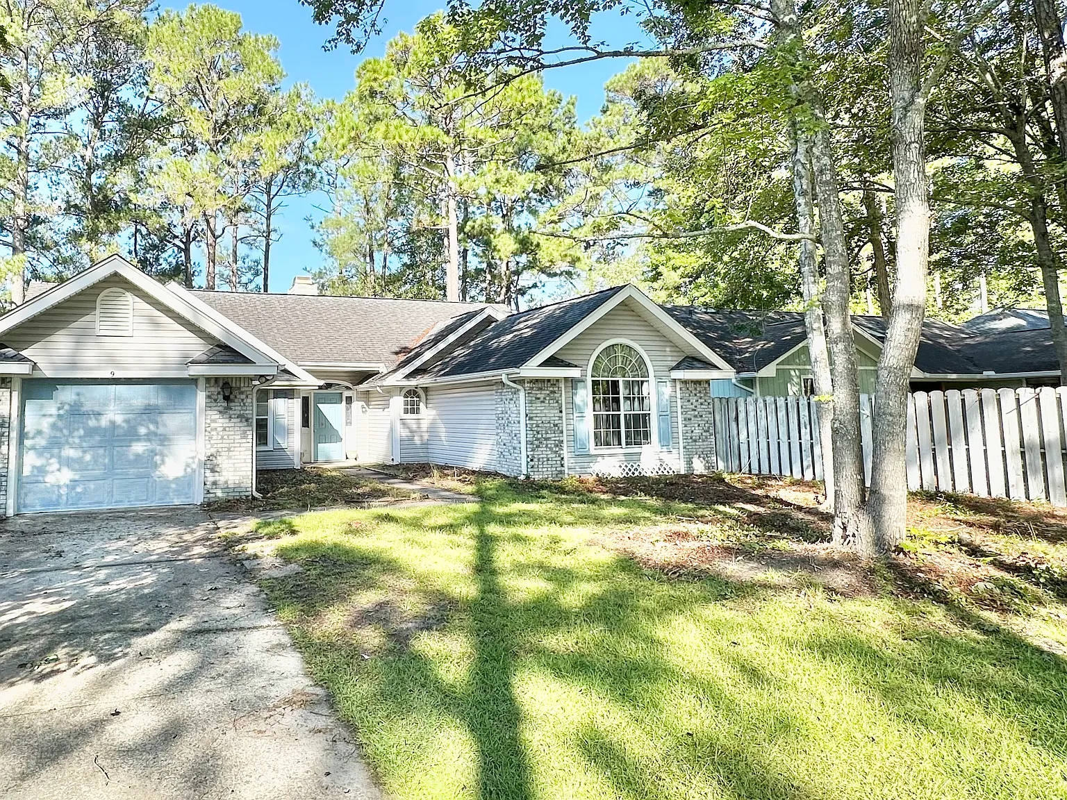 3 bed, 1668 sqft, $2,090 — Photo 1