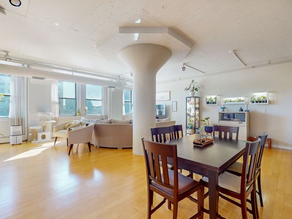 210 South St UNIT 104