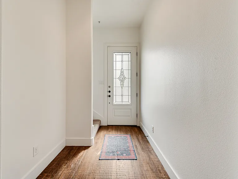 3009 Solana Cir — Photo 3