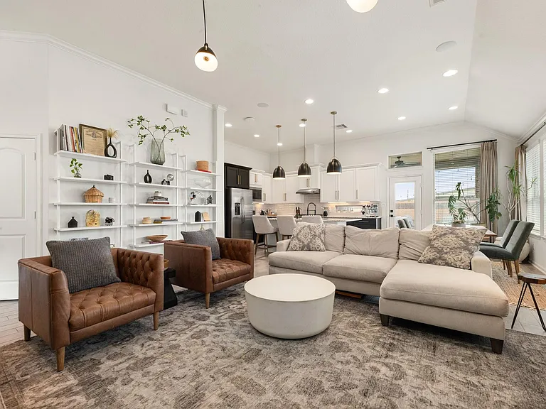 23806 Hartford Springs Trl — Photo 3