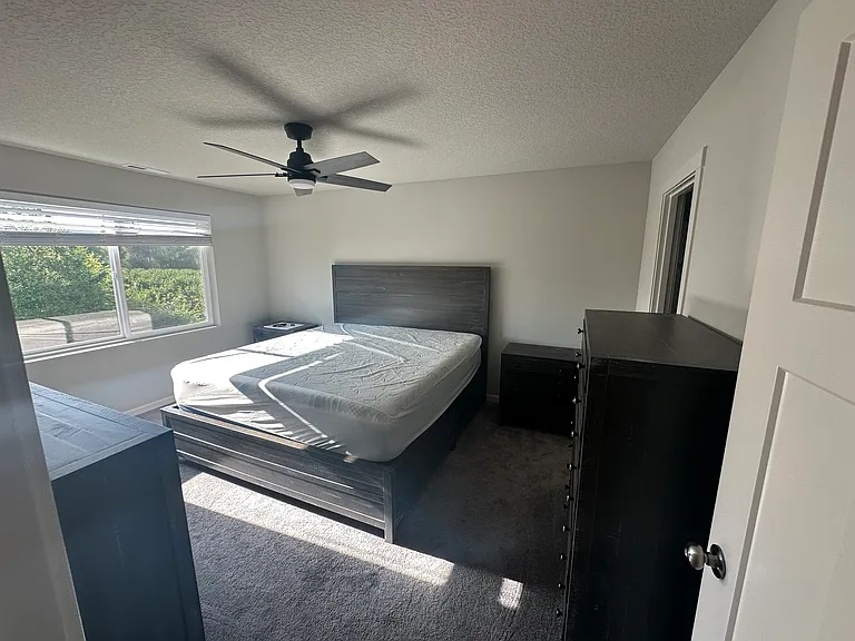 2709 NW Hill Rd — Photo 4