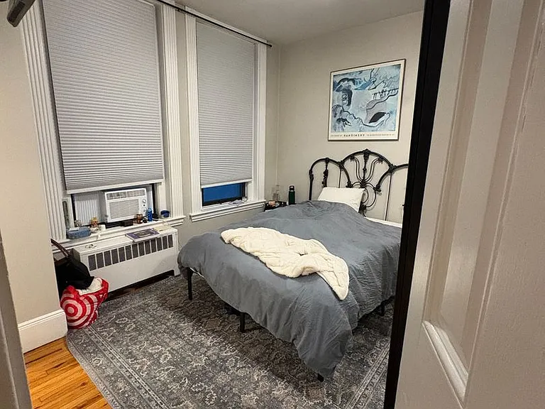 270 Dartmouth St #4 — Photo 6