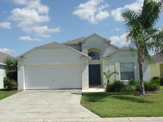 TM4P224TC-home-exterior