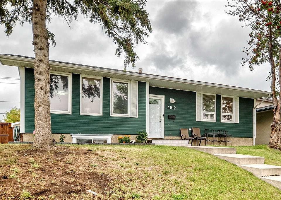 1st image of 4912 SE Rundlehorn Dr NE