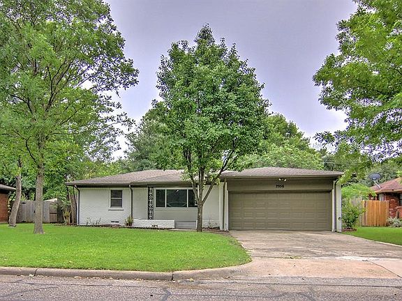 2nd image of 2956 Lavita Ln