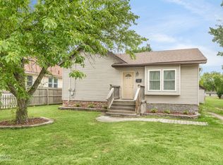 1614 Laharpe St, La Salle, IL 61301