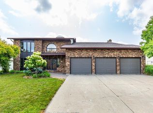 286 Prairiewood Dr S, Fargo, ND 58103