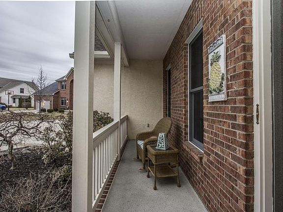 5th image of 662 Seagull Ct