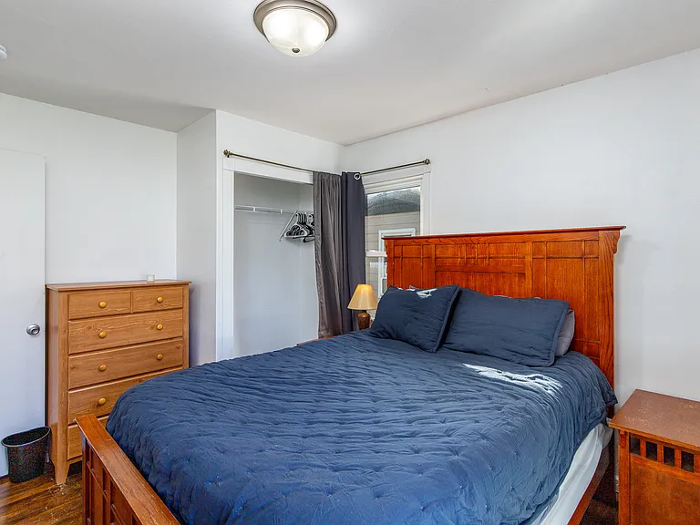 231-233 S Franklin Ave #231 — Photo 8