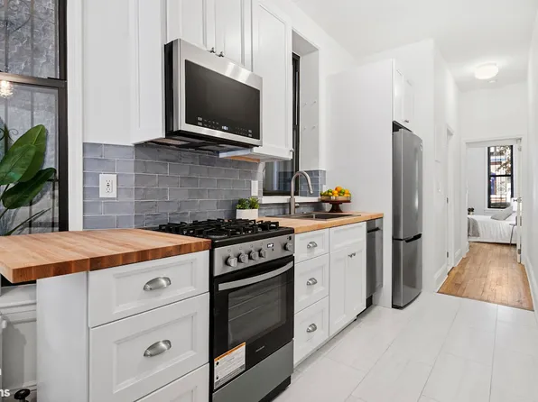 354 Baltic Street 2 image 3 of 9