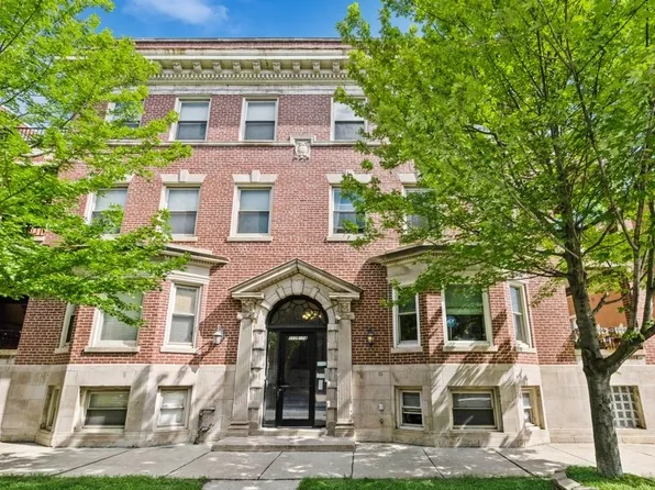 1118 E 46th St #3, Chicago, IL 60653