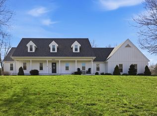 1920 Inverness Lakes Xing, Fort Wayne, IN 46804