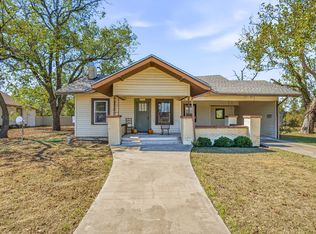 218 W Rogan St, Gorman, TX 76454