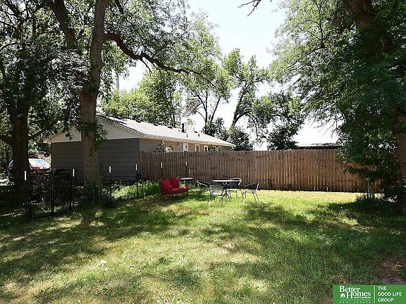 5th image of 504 5th St