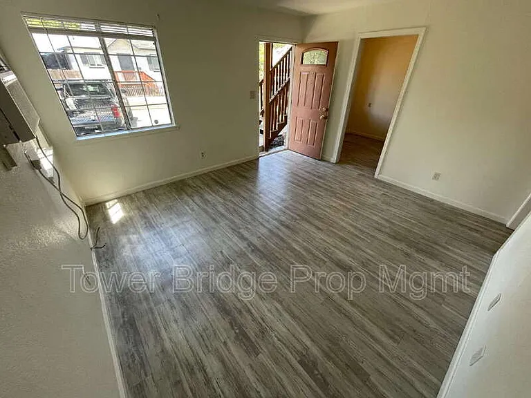 2701 San Fernando Way #2 — Photo 3