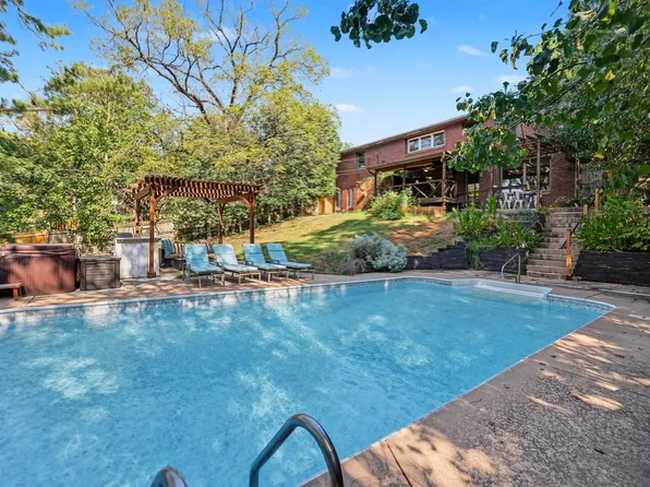 2101 June Dr, Nashville, TN 37214