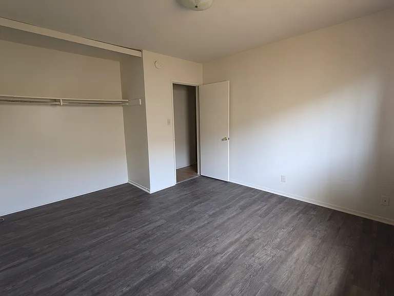 821 Olive Ave #6 — Photo 8