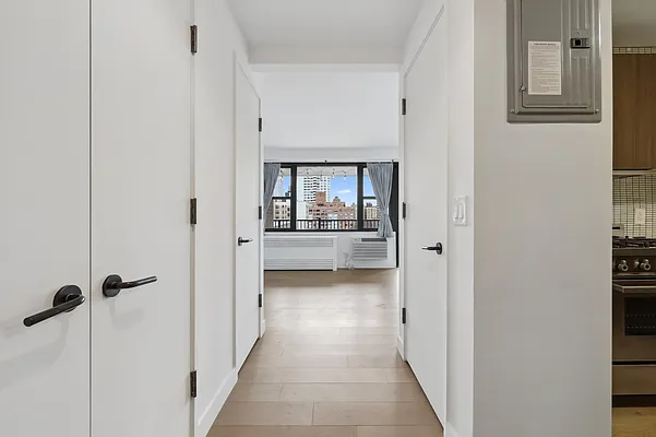 Rented by Compass | media 12