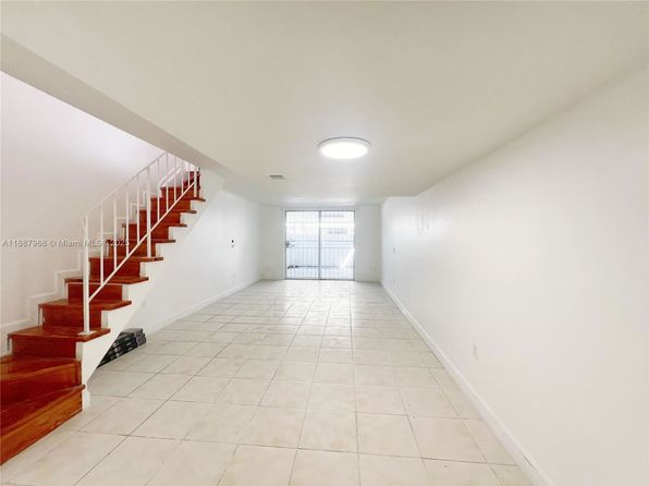 (undisclosed Address)